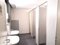 WC Anlage Damen