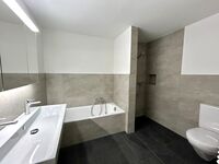 20251104_102907561_iOS